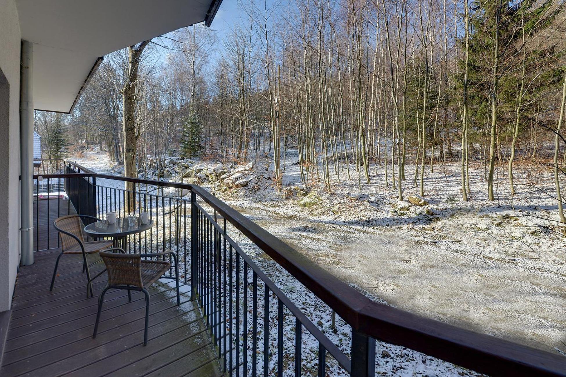 Rentplanet - Apartamenty Gorna Resorts ชกลาร์สกา ปอเรมบา ภายนอก รูปภาพ